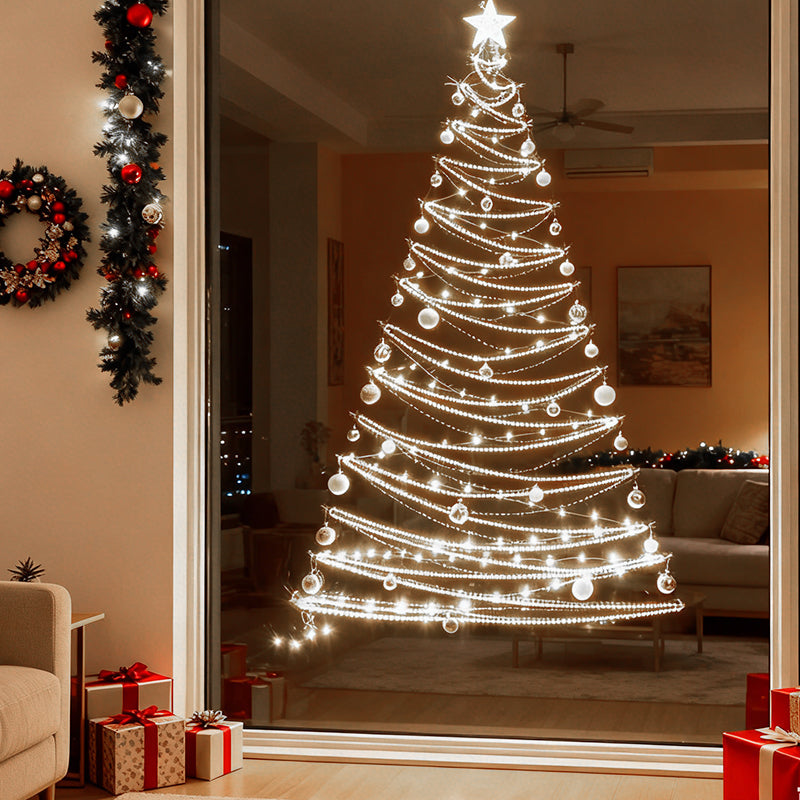 DIY-Weihnachtsbaumschmuck für raumhohe Fenster