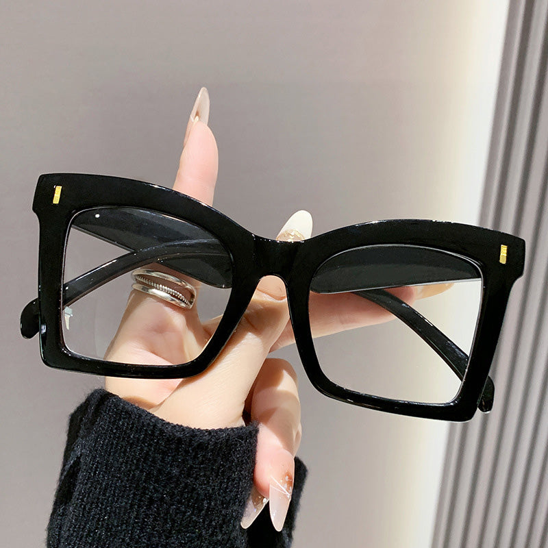 💖Heiß 48 % Rabatt🌹Modische Lesebrille – Stil, Komfort und Wert in einem Set! ✨👓