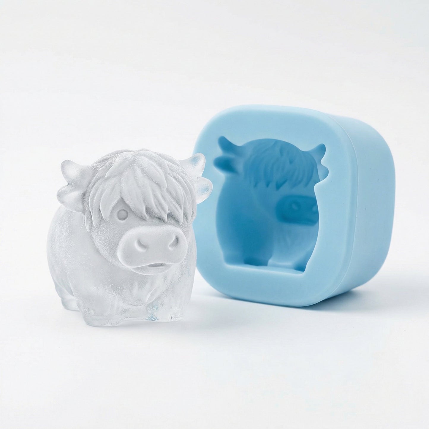 🐮 Mini-Hochlandkuh-Eiswürfelform – Niedliche 3D-Eiswürfel für Getränke, Partys und Geschenke