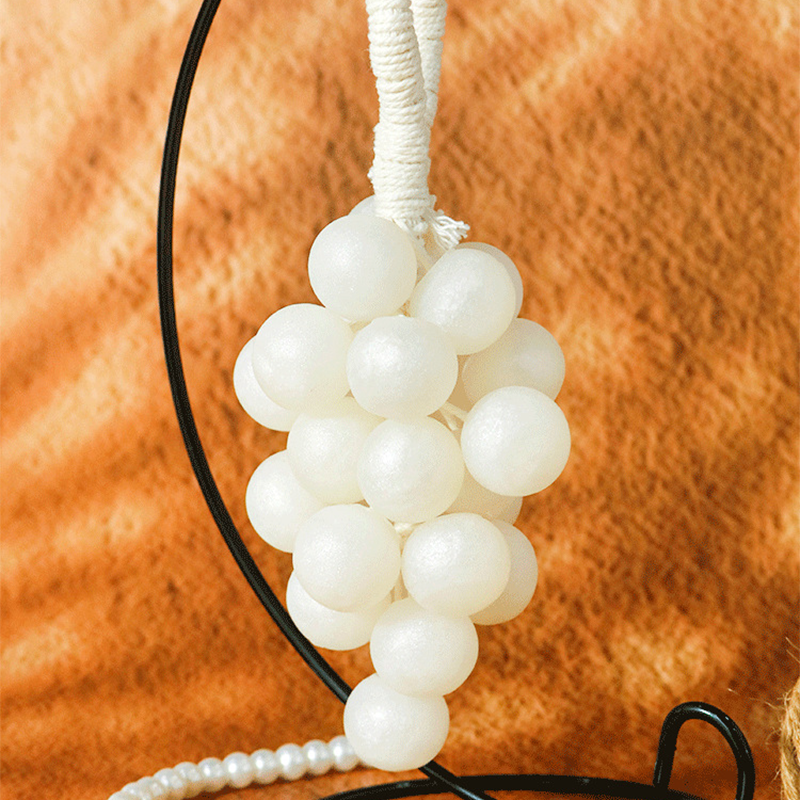 🎄 Handgemachte Trauben- & Erdbeer-Seife – Perfektes Weihnachtsgeschenk 🎁