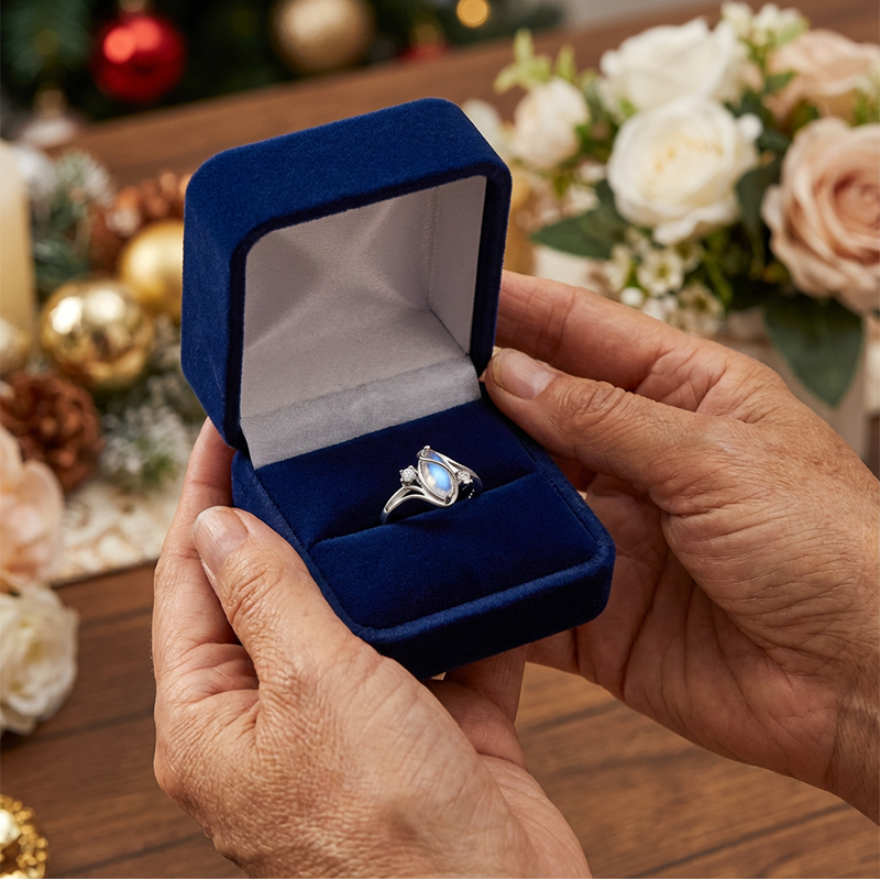 Geometrischer Damenring mit ovalem grünem Mondstein & Zirkonia – modern & stilvoll 💍✨